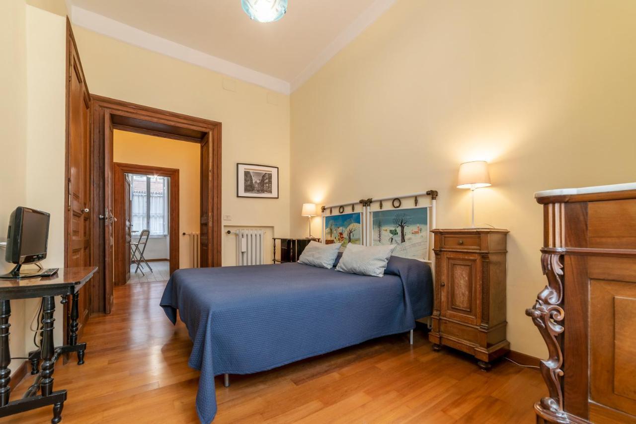 Termini Central And Elegant Apartment Рим Екстер'єр фото